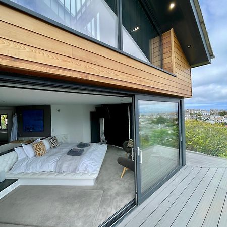 Uno St Ives - Luxury Serviced Accommodation Екстериор снимка