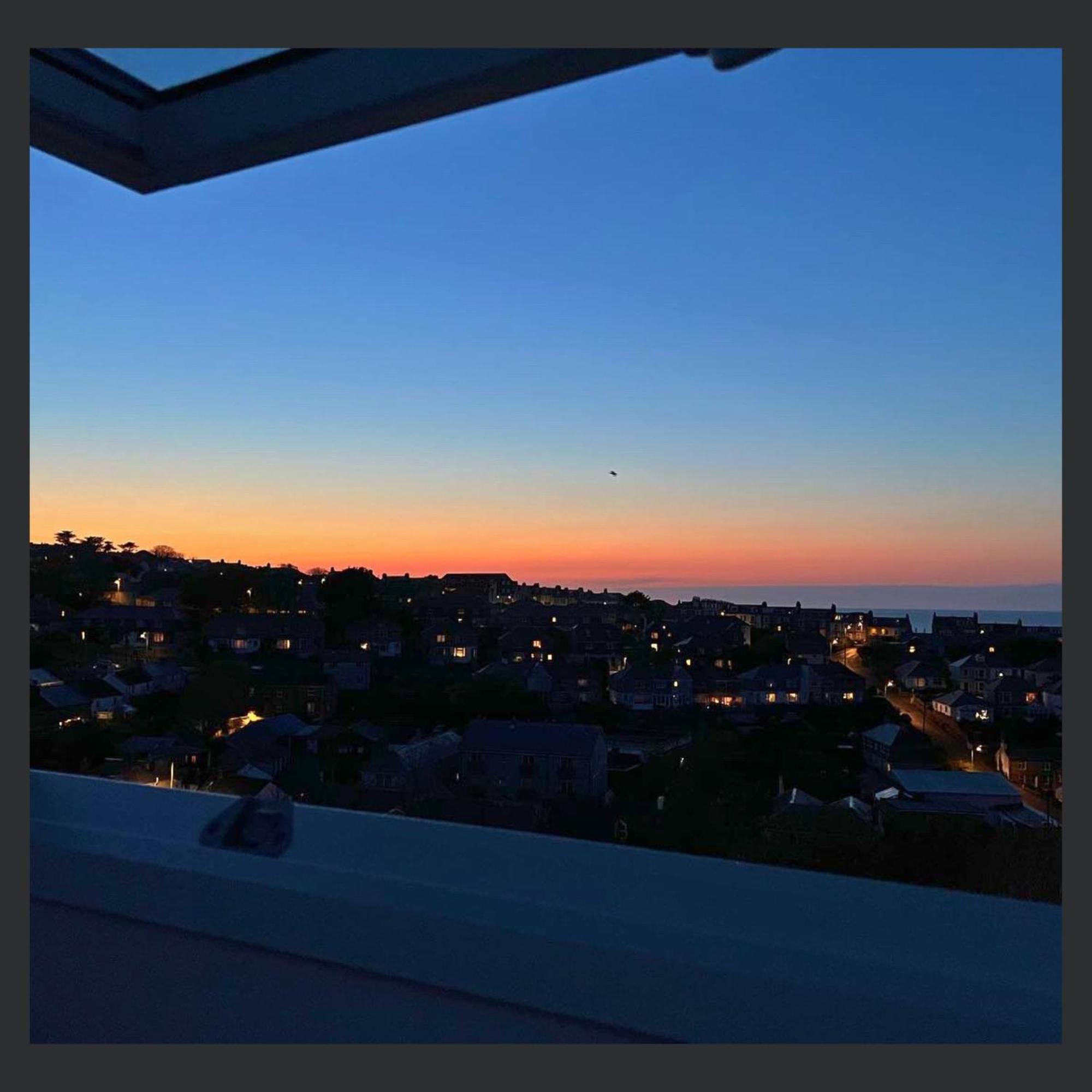Uno St Ives - Luxury Serviced Accommodation Екстериор снимка