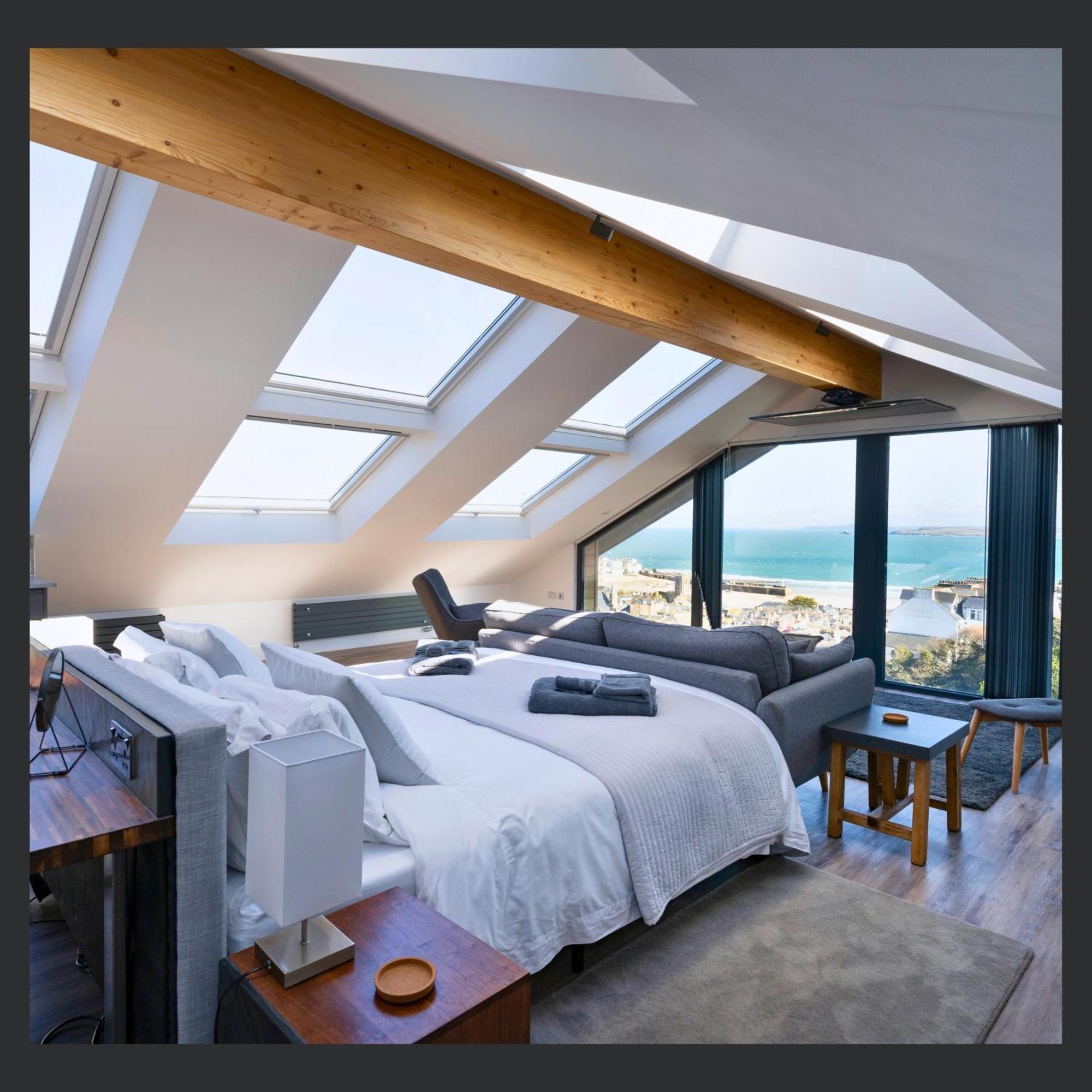 Uno St Ives - Luxury Serviced Accommodation Екстериор снимка